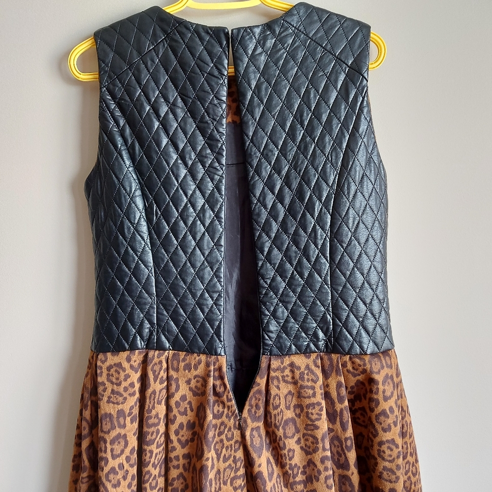 ♡ Ladies Dress with leather detail - Picture 4 of 12